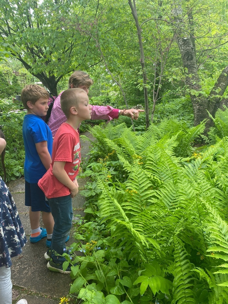 2nd graders enjoying a tour of the gardens.